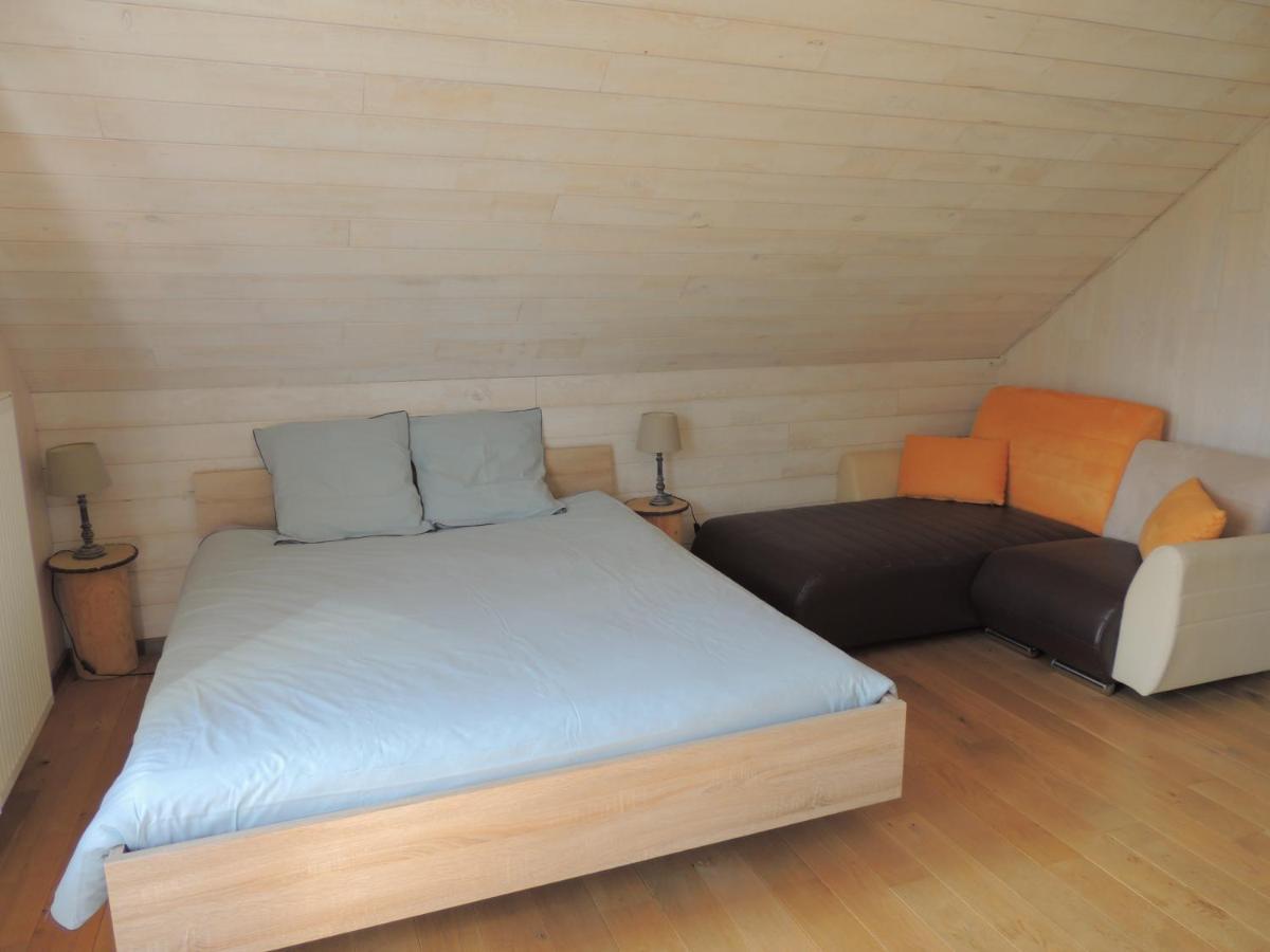 Auberge "La Fourchette Paysanne" Dochamps Esterno foto