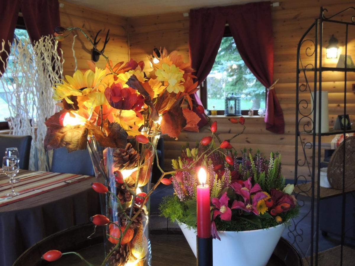 Auberge "La Fourchette Paysanne" Dochamps Esterno foto